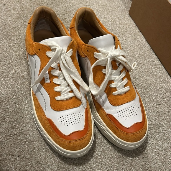 Alohas Low-Top Sneakers - Picture 15 of 15